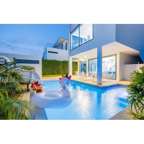 Villa Sol, Luxe 5 BEDS