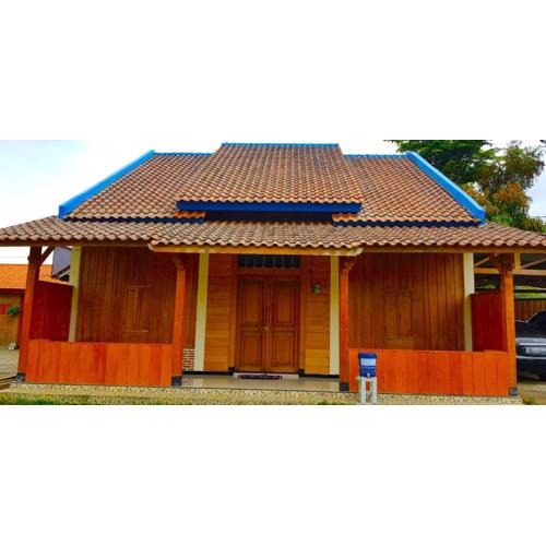 Villa Strawberry Annisa Batu Malang