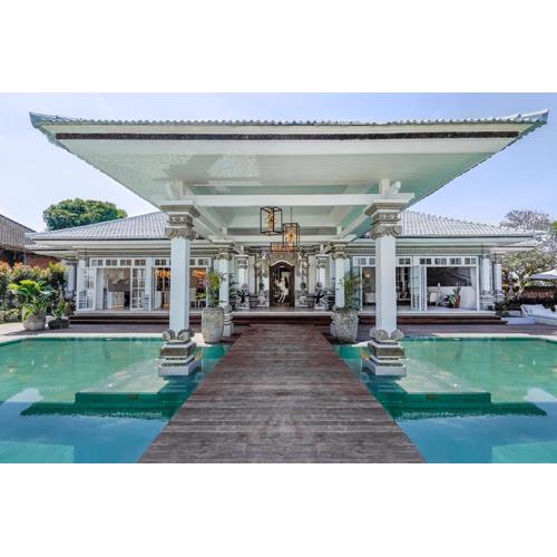 Villa Symphony White by BaliSuperHost