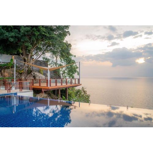 Villa Talaefun - Luxury Oceanfront Fully Serviced