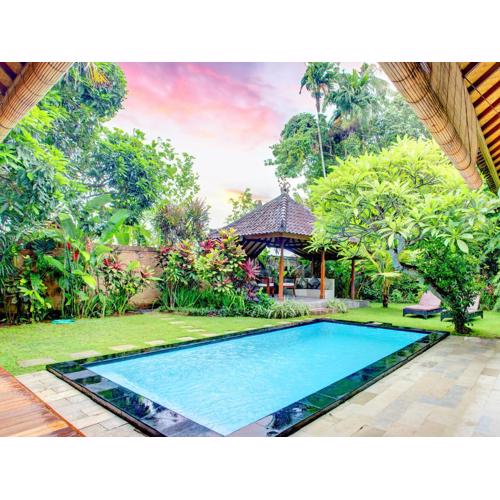 Villa Taman Rahasia, Sitara Villa Group
