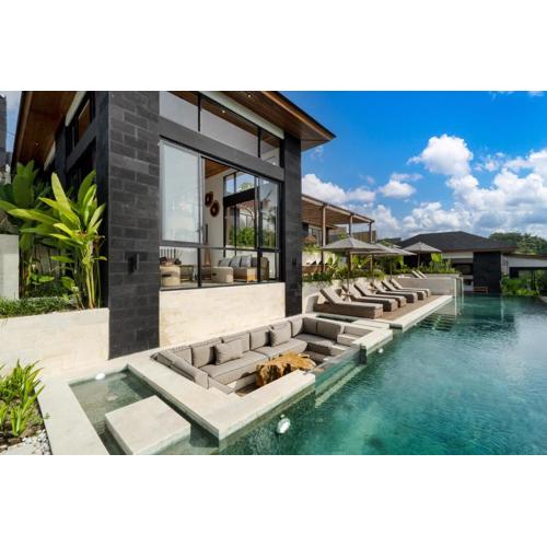 Villa Tanah Yang Jauh by BaliSuperHost
