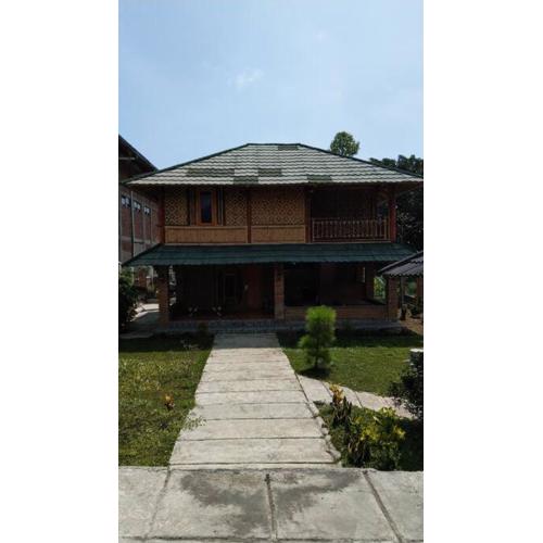 Villa Tinamboo brings happiness at Ciwidey