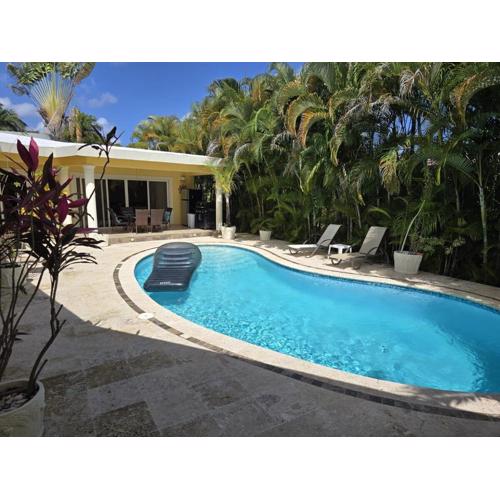 Villa Tranquilo, tropical charm