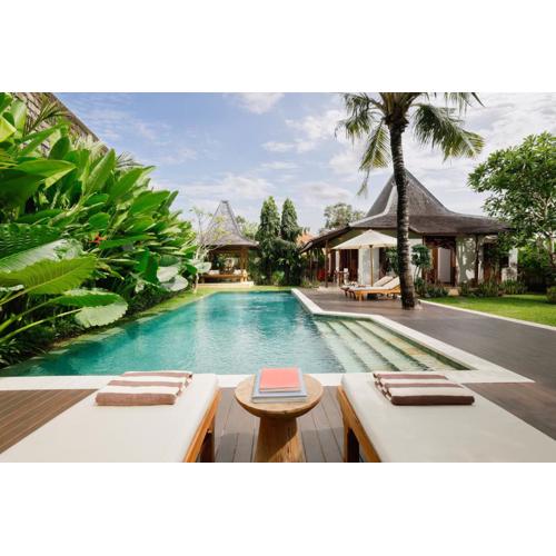 Villa Tropical Svasti by Nakula
