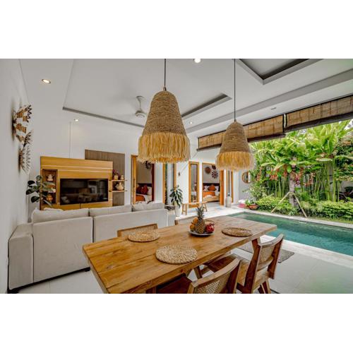 Villa Tropicasa 1 by Bali Villa Solutions