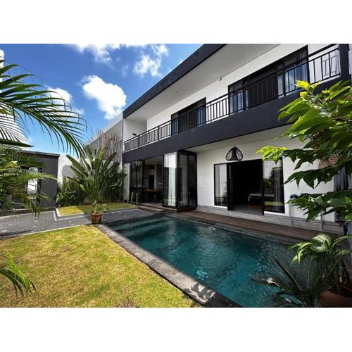 Villa Umaluna Berawa