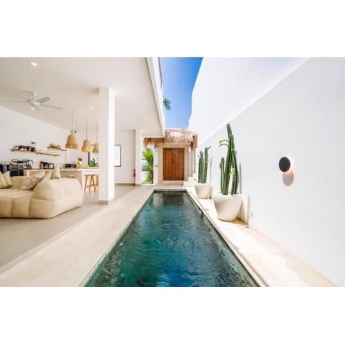 Villa Valentina - 2 bedroom private luxury villa in Canggu quiet area