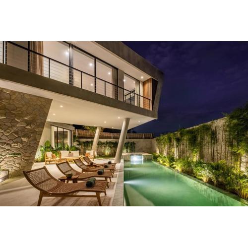 Villa Via Canggu