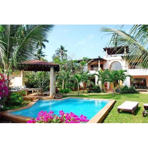 Villa Volandrella - in front of Watamu Beach