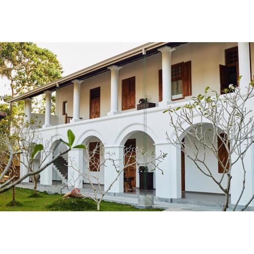 Villa White Queen Resort & Spa