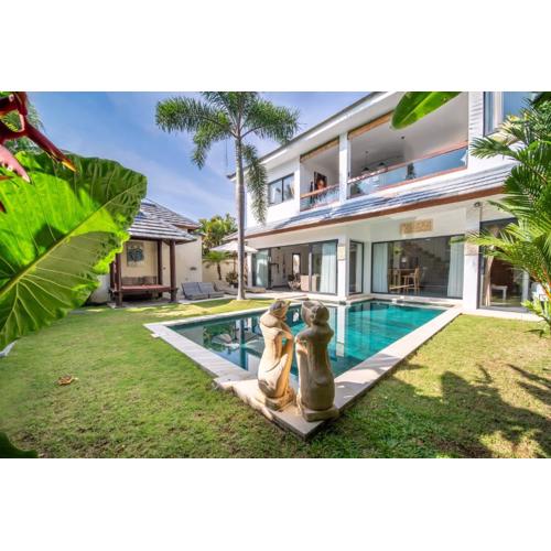 Villa Wiana by Villa Finder