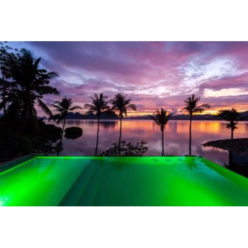 Villa with a pool and sea view in Nido, Philippines