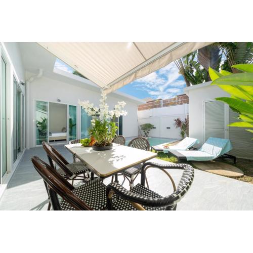 Villa with swimming pool in Ravai 17