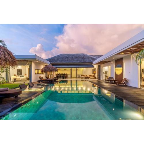 Villa WoW Canggu