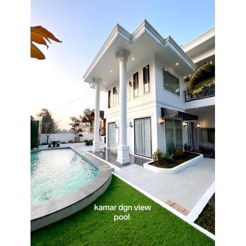 Villa Zippora Lembang - Villa Istana Bunga