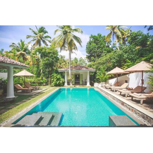 Villas Gabrielle - Luxury colonial style Villa