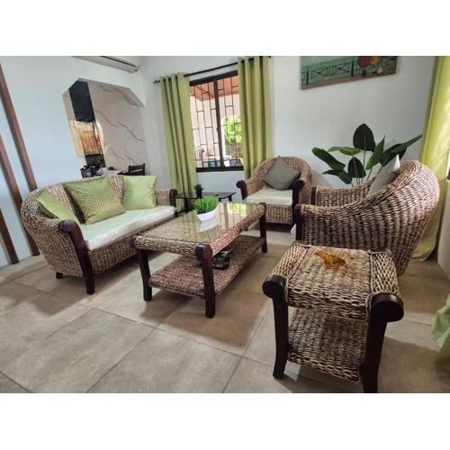 Villea Frangipani Near Airport