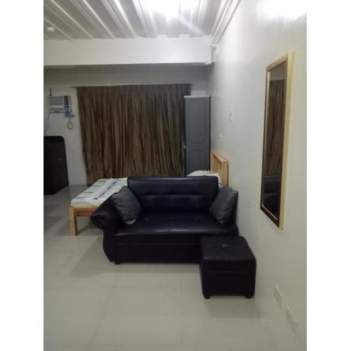 Vimelzu Mhavic Family Room