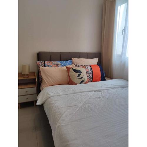 Vine Residences -Cozy 2BR with Balcony