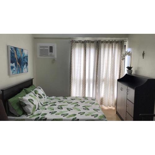 VINIA RESIDENCES Versaflats- COZY CONDO in Quezon City near MRT