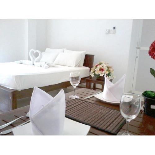 Vintop Hotel & Homestays Gampaha