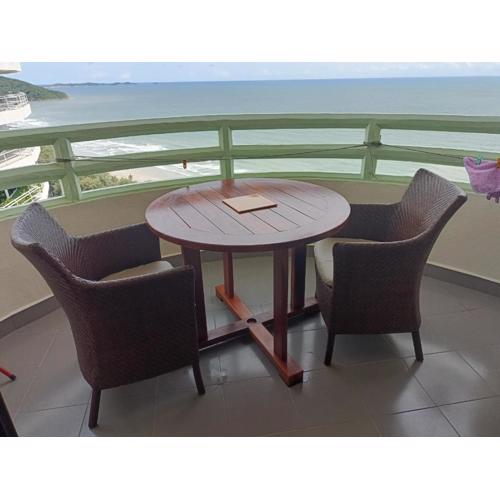 VIP condochain 24th floor