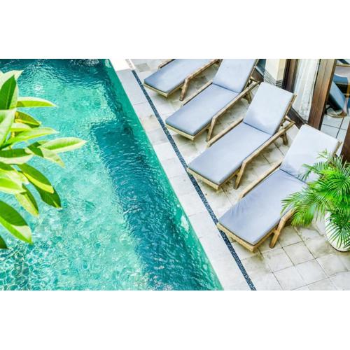 Virginia villa 4BR 5min walk to beach with assistant villa and pick up from airport and security