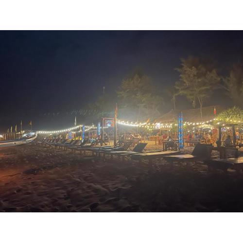 Vitamin sea beach cabana & hostel