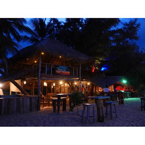 Vitamin Sea Beach Cabana