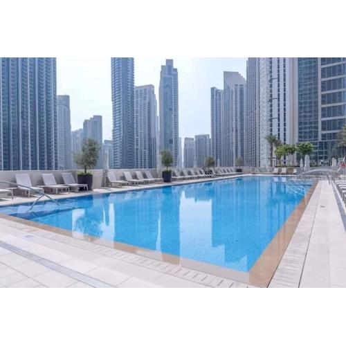 Vogue Forte 1 - Sheikh Mohammed bin Rashid Boulevard in Downtown Dubai, Two Bedroom With Balcony with access to all amenities - Walkable To Dubai Mall and Burj Khalifa