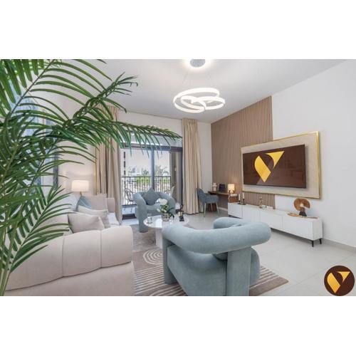 Vogue Madinat Jumeirah Living with Pool View