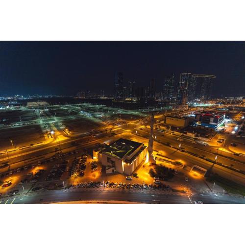 Voyage Two Bedroom In Reem Island