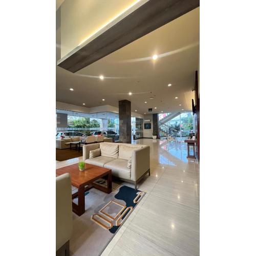 Vrata Hotel Yogyakarta