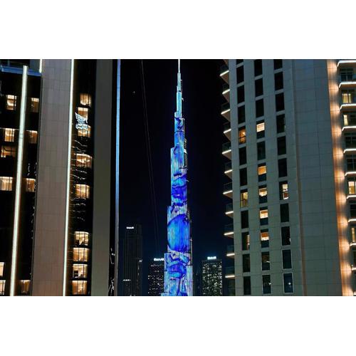Vserve - 1 BR Iconic Burj Khalifa full view