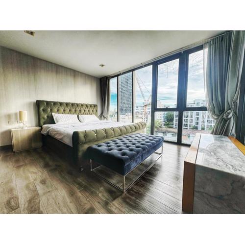 W8 Condo, LUXE 2 Bedroom Private floor, Best Hip Central Bangkok area, 5 mins from Thonglo BTS station
