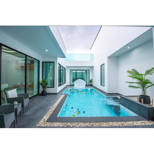 Wada La Mer Villa Pattaya - Private Pool