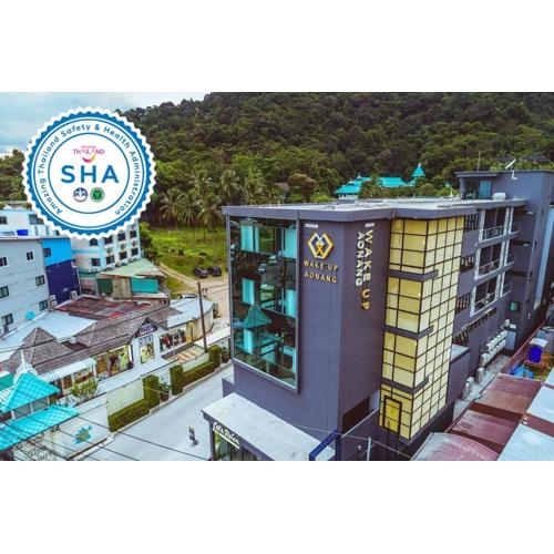 Wake Up Aonang Hotel