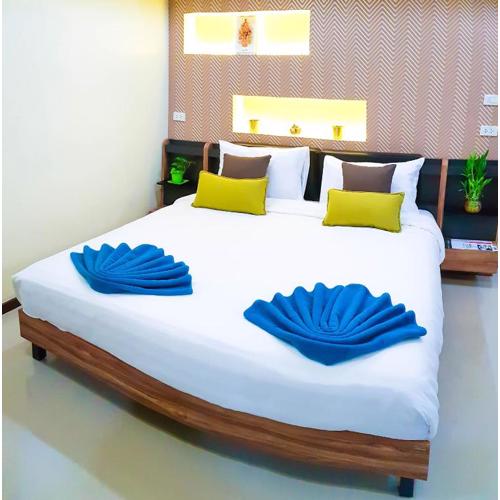 Walking Street Residence - Boutique Suites near the Beach & Walking Street