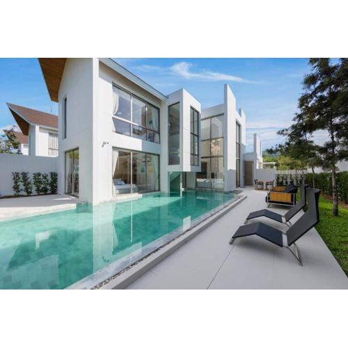 Wallaya Pool Villa With 3 Bedrooms Near Laguna by TropicLook