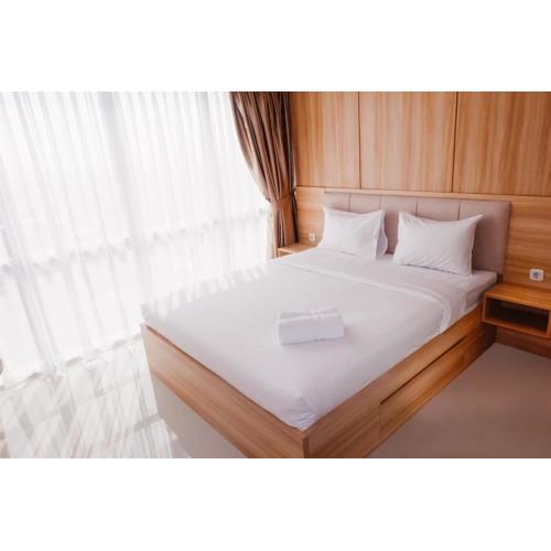 Warm Interior 3BR Apartment H Residence near MT Haryono and Cawang By Travelio