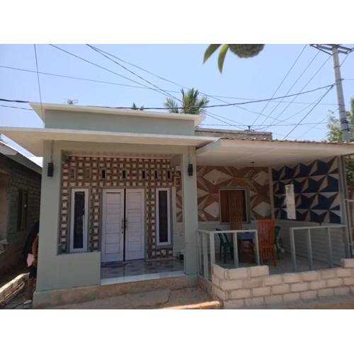 Waru Homestay Gili Gede