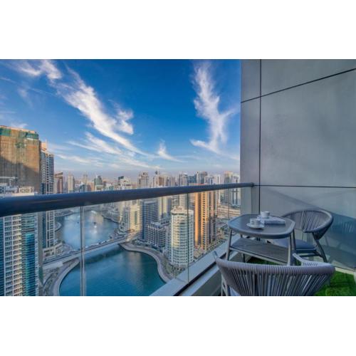 Waterfront 1BR - Marina Views - Walk to Beach & Mall