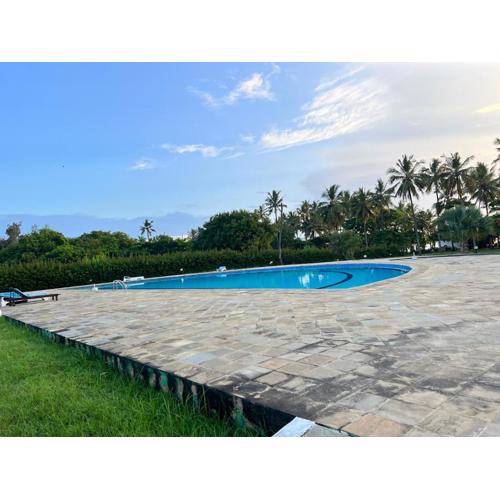 Waves and Wanderlust-Diani Beach