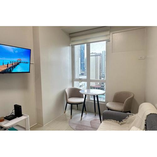 Welcome to Jade Place at Pioneer Woodlands
