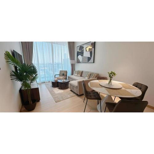 Well-furnished 1br In Jvc Pool & Free Parking