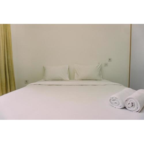 Well Furnished and Comfy Studio Sky House BSD Apartment By Travelio