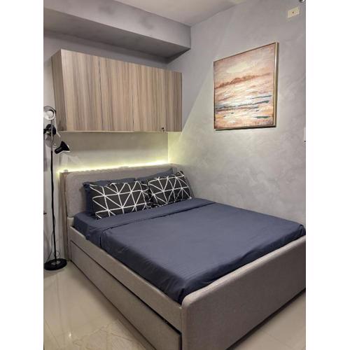 West Jones Residences