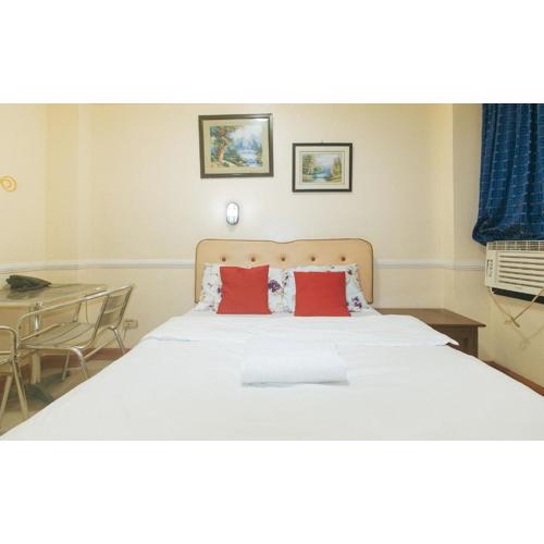 Westview Pension by RedDoorz