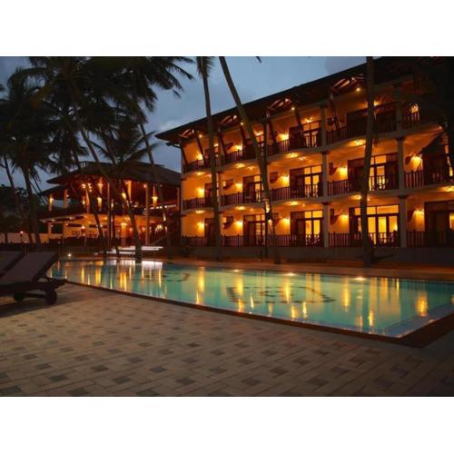 Whispering Palms Hotel